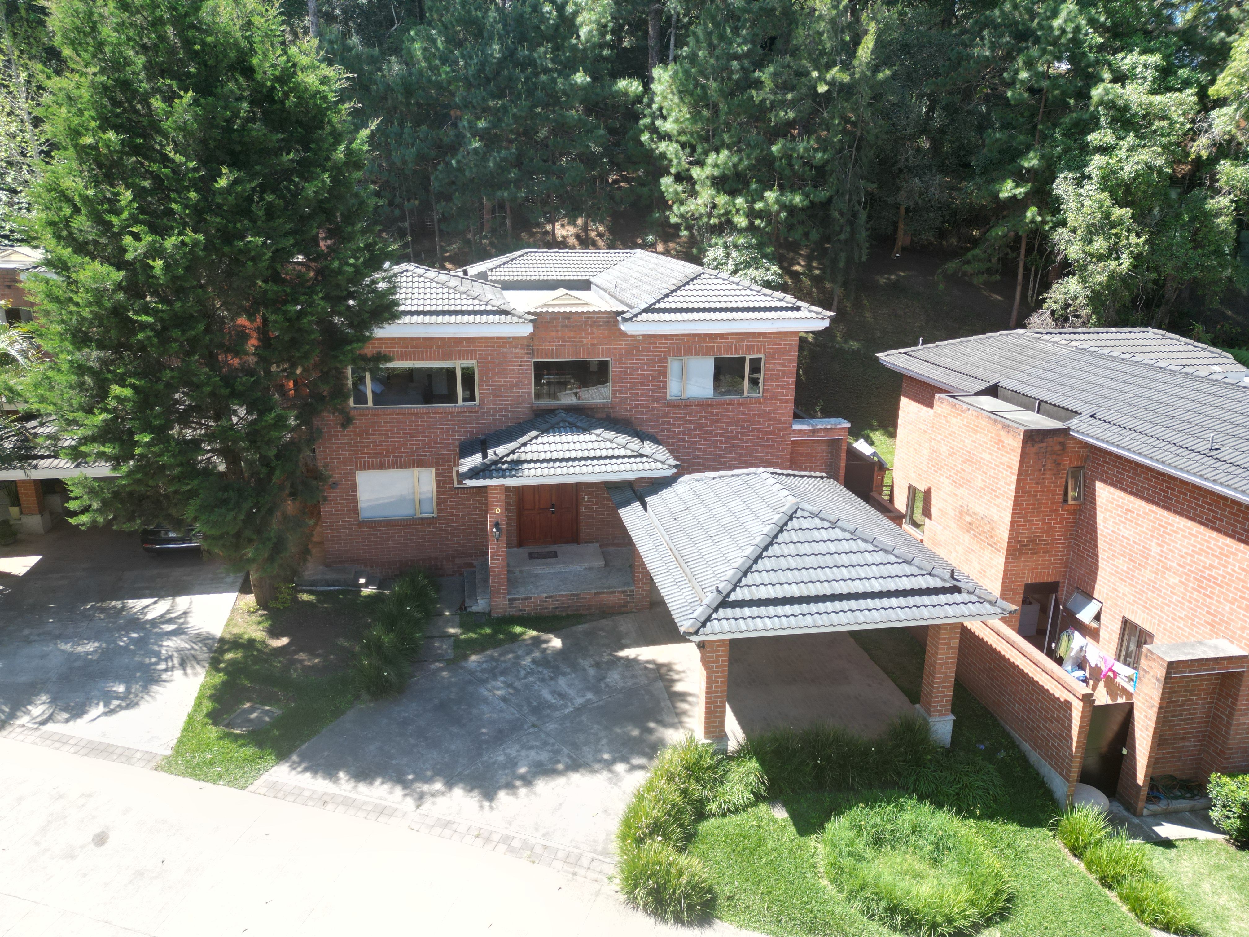 Casa amueblada en condominio Villa Serena